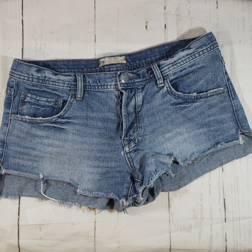 Free People denim cut off shorts 28